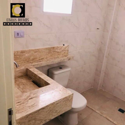 Imagem Casa com 3 Quartos à Venda, 110 m² em Encruzilhada - Santos Imagem Casa com 3 Quartos à Venda, 110 m² em Encruzilhada - Santos