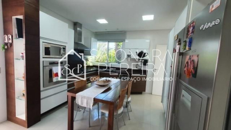 Imagem Casa de Condomínio com 4 Quartos à Venda, 400 m² em Córrego Grande - Florianópolis Imagem Casa de Condomínio com 4 Quartos à Venda, 400 m² em Córrego Grande - Florianópolis