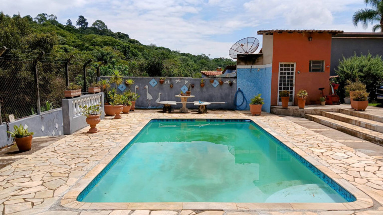 Imagem Casa com 3 Quartos à Venda, 290 m² em Sorocamirim - Ibiúna