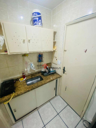 Imagem Kitnet com 1 Quarto à Venda, 20 m² em Ocian - Praia Grande Imagem Kitnet com 1 Quarto à Venda, 20 m² em Ocian - Praia Grande
