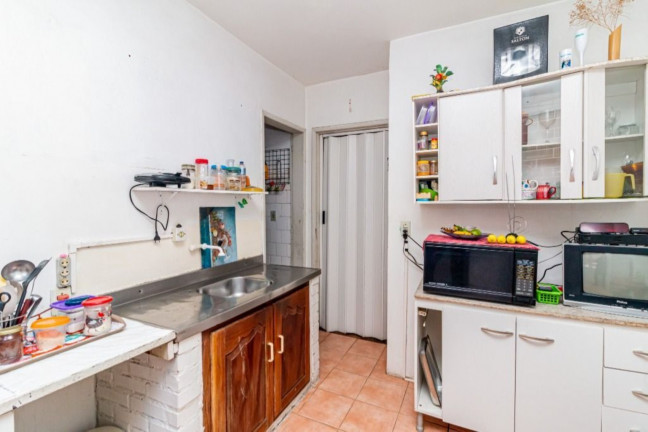 Imagem Imóvel com 4 Quartos à Venda, 74 m² em Petrópolis - Porto Alegre Imagem Imóvel com 4 Quartos à Venda, 74 m² em Petrópolis - Porto Alegre