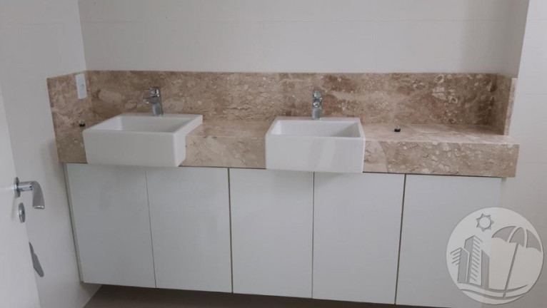 Imagem Apartamento com 4 Quartos à Venda, 155 m² em Centro - Balneário Camboriú Imagem Apartamento com 4 Quartos à Venda, 155 m² em Centro - Balneário Camboriú