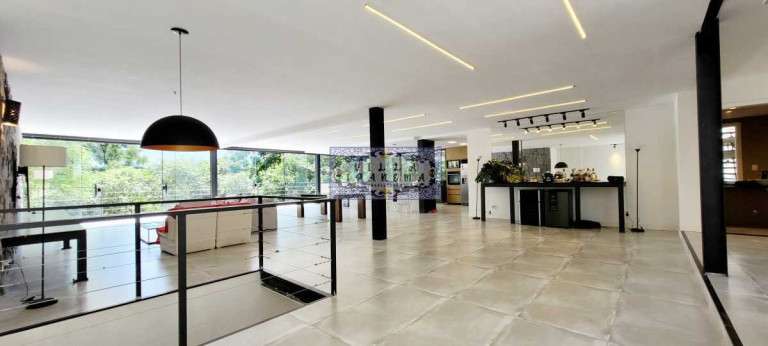 Imagem Imóvel com 5 Quartos à Venda, 750 m² em Itanhangá - Rio De Janeiro Imagem Imóvel com 5 Quartos à Venda, 750 m² em Itanhangá - Rio De Janeiro