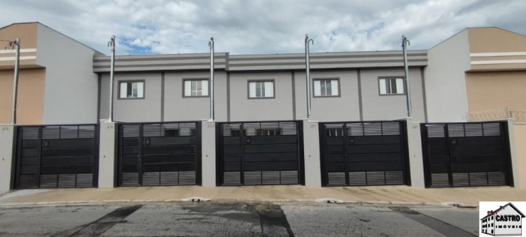 Casa com 2 Quartos à Venda, 80 m² em Vila Reis - São Paulo