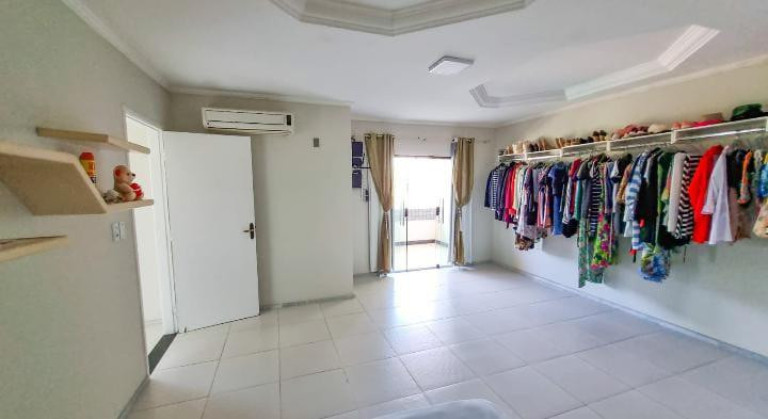 Imagem Casa com 6 Quartos à Venda, 500 m² em Aruana - Aracaju Imagem Casa com 6 Quartos à Venda, 500 m² em Aruana - Aracaju