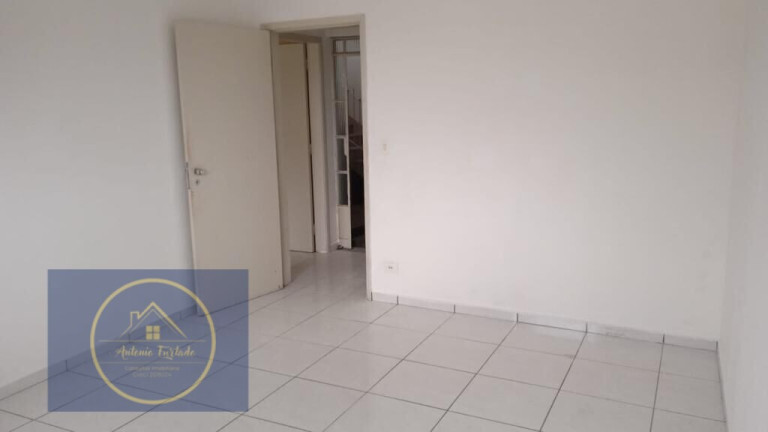 Imagem Casa com 3 Quartos para Alugar, 250 m² em Vila Dos Remédios - São Paulo Imagem Casa com 3 Quartos para Alugar, 250 m² em Vila Dos Remédios - São Paulo