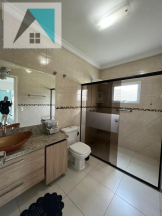 Imagem Casa com 3 Quartos à Venda, 185 m² em Portais (polvilho) - Cajamar