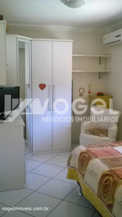 Imagem Casa com 3 Quartos à Venda, 330 m² em Scharlau - Sao Leopoldo Imagem Casa com 3 Quartos à Venda, 330 m² em Scharlau - Sao Leopoldo