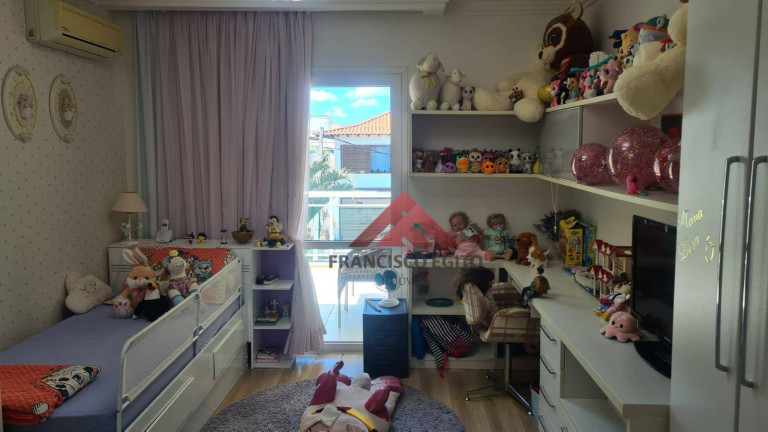 Imagem Casa com 3 Quartos à Venda, 242 m² em Camboinhas - Niterói Imagem Casa com 3 Quartos à Venda, 242 m² em Camboinhas - Niterói