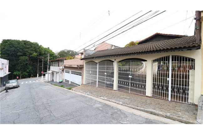 Casa com 4 Quartos à Venda,  em Butantã - São Paulo