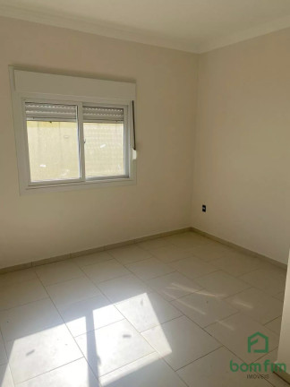 Imagem Casa com 2 Quartos à Venda, 60 m² em Olaria - Canoas Imagem Casa com 2 Quartos à Venda, 60 m² em Olaria - Canoas