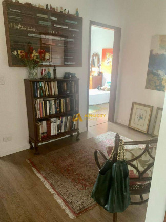 Imagem Casa com 4 Quartos à Venda, 381 m² em Alphaville 04 - Santana De Parnaíba Imagem Casa com 4 Quartos à Venda, 381 m² em Alphaville 04 - Santana De Parnaíba