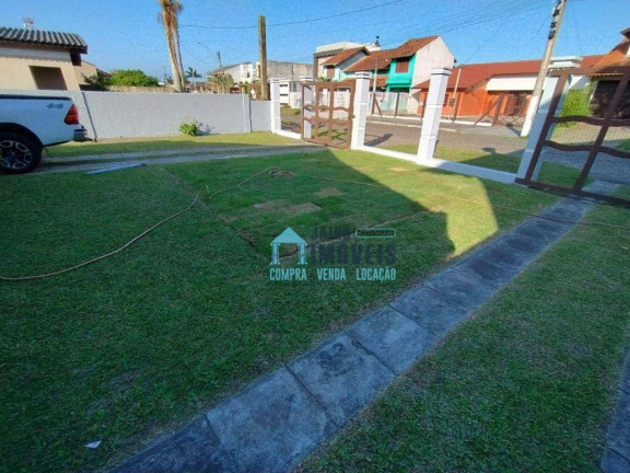 Imagem Casa com 3 Quartos à Venda, em Centro - Imbé Imagem Casa com 3 Quartos à Venda, em Centro - Imbé