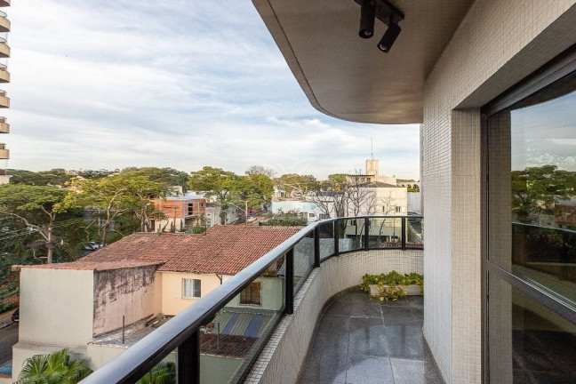 Imagem Apartamento com 5 Quartos à Venda, 220 m² em Moema - São Paulo