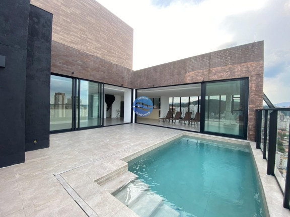 Cobertura com 4 Quartos à Venda, 320 m² em José Menino - Santos