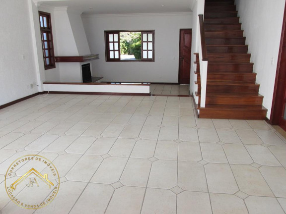 Imagem Imóvel com 5 Quartos à Venda, 400 m² em Alphaville - Santana De Parnaíba Imagem Imóvel com 5 Quartos à Venda, 400 m² em Alphaville - Santana De Parnaíba