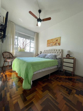 Imagem Imóvel com 3 Quartos à Venda, em Petrópolis - Porto Alegre Imagem Imóvel com 3 Quartos à Venda, em Petrópolis - Porto Alegre