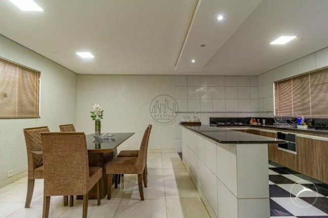 Imagem Casa com 5 Quartos à Venda, 265 m² em Samambaia Norte (samambaia) - Brasília Imagem Casa com 5 Quartos à Venda, 265 m² em Samambaia Norte (samambaia) - Brasília