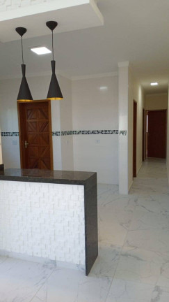 Imagem Casa com 2 Quartos à Venda, 180 m² em Parque Daville - Peruíbe Imagem Casa com 2 Quartos à Venda, 180 m² em Parque Daville - Peruíbe
