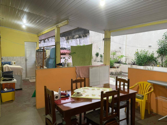 Casa com 3 Quartos à Venda, 300 m² em Novo Aleixo - Manaus