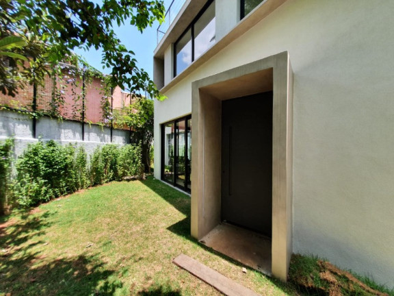 Imagem Casa com 3 Quartos à Venda, 318 m² em Jardim Paulista - São Paulo Imagem Casa com 3 Quartos à Venda, 318 m² em Jardim Paulista - São Paulo
