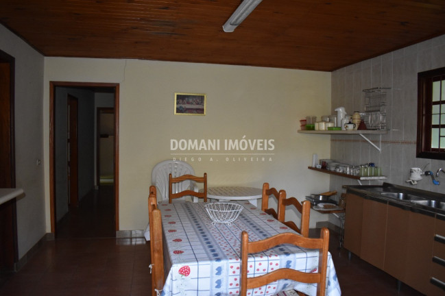 Imagem Casa com 4 Quartos à Venda, 183 m² em Região Do Atalaia - Campos Do Jordão Imagem Casa com 4 Quartos à Venda, 183 m² em Região Do Atalaia - Campos Do Jordão
