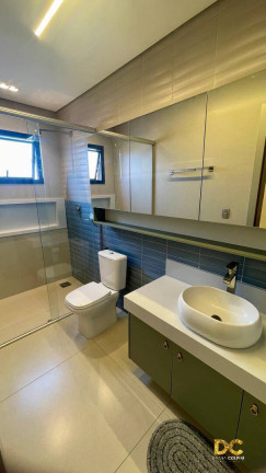 Imagem Casa de Condomínio com 4 Quartos à Venda, 300 m² em Ribeirão Do Lipa - Cuiabá Imagem Casa de Condomínio com 4 Quartos à Venda, 300 m² em Ribeirão Do Lipa - Cuiabá