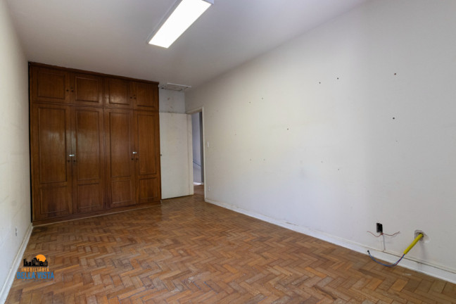 Imagem Casa com 3 Quartos à Venda, em Moema - São Paulo Imagem Casa com 3 Quartos à Venda, em Moema - São Paulo