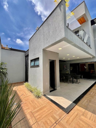 Imagem Casa com 4 Quartos à Venda, 215 m² em Urbanova - São José Dos Campos Imagem Casa com 4 Quartos à Venda, 215 m² em Urbanova - São José Dos Campos