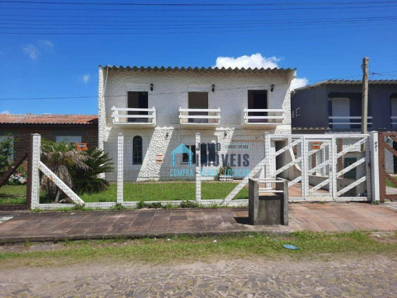 Sobrado com 4 Quartos à Venda, 160 m² em Zona Nova - Tramandaí