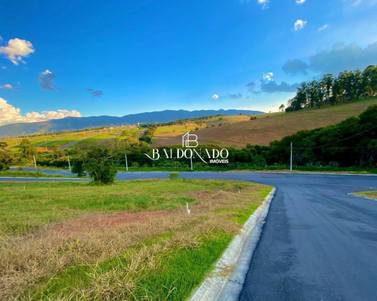Imagem Terreno à Venda, 200 m² em Centro - Extrema Imagem Terreno à Venda, 200 m² em Centro - Extrema