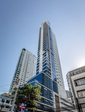 Imagem Apartamento com 3 Quartos à Venda, 143 m² em Centro - Balneário Camboriú