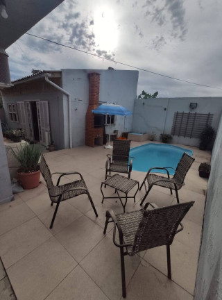 Casa com 3 Quartos à Venda, 351 m² em Carianos - Florianópolis