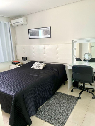Imagem Casa com 4 Quartos à Venda, 450 m² em Vila Nova Socorro - Mogi Das Cruzes Imagem Casa com 4 Quartos à Venda, 450 m² em Vila Nova Socorro - Mogi Das Cruzes