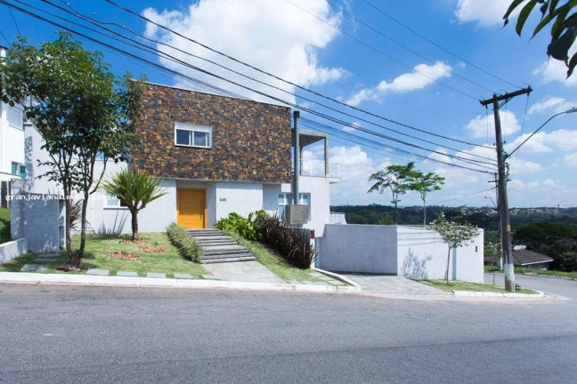 Imagem Casa à Venda, em São Paulo 2 - Cotia Imagem Casa à Venda, em São Paulo 2 - Cotia