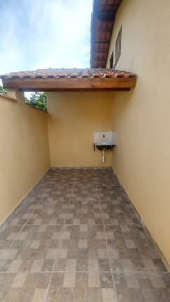 Imagem Casa com 2 Quartos à Venda, 55 m² em Loty - Itanhaém