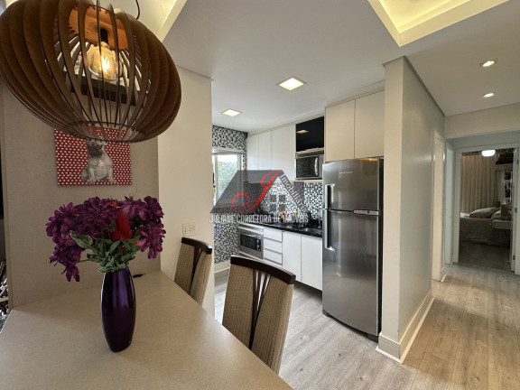 Imagem Apartamento com 2 Quartos à Venda, 58 m² em Capão Raso - Curitiba