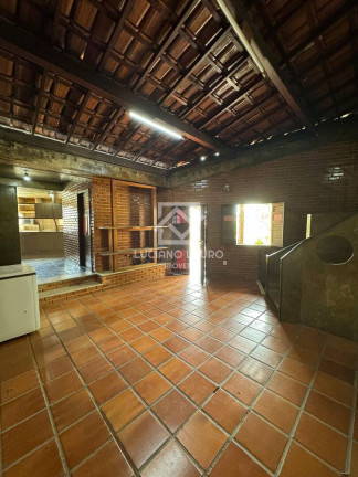 Imagem Casa com 7 Quartos à Venda, 450 m² em São Luís - Jequié Imagem Casa com 7 Quartos à Venda, 450 m² em São Luís - Jequié