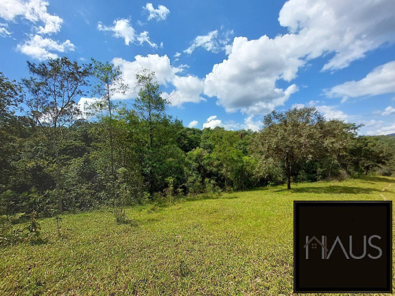 Imagem Fazenda à Venda, 90 m² em Esmeraldas Imagem Fazenda à Venda, 90 m² em Esmeraldas