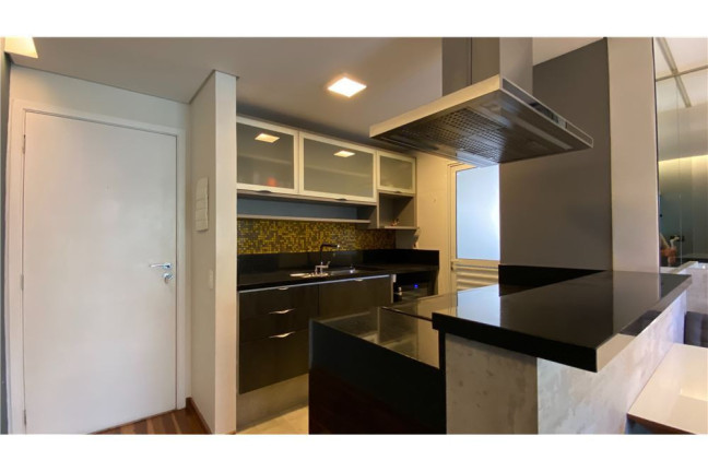 Imagem Imóvel com 2 Quartos à Venda, em Liberdade - São Paulo Imagem Imóvel com 2 Quartos à Venda, em Liberdade - São Paulo