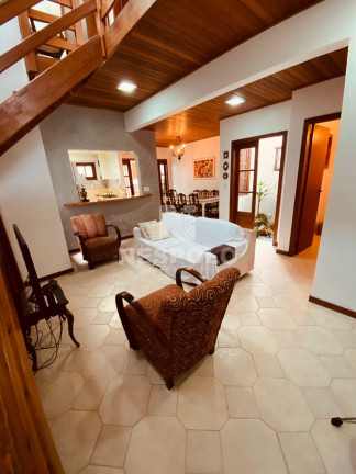 Imagem Casa com 2 Quartos para Alugar, 170 m² em Fazenda - Itajai