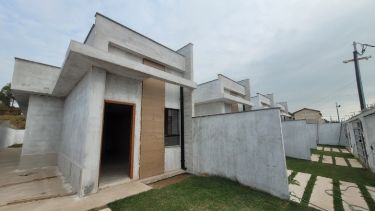 Casa com 3 Quartos à Venda, 85 m² em Das Laranjeiras - Serra