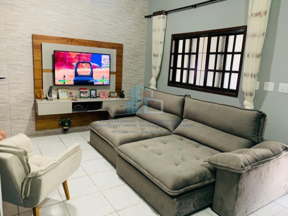 Imagem Casa com 3 Quartos à Venda, 219 m² em Ocian - Praia Grande Imagem Casa com 3 Quartos à Venda, 219 m² em Ocian - Praia Grande