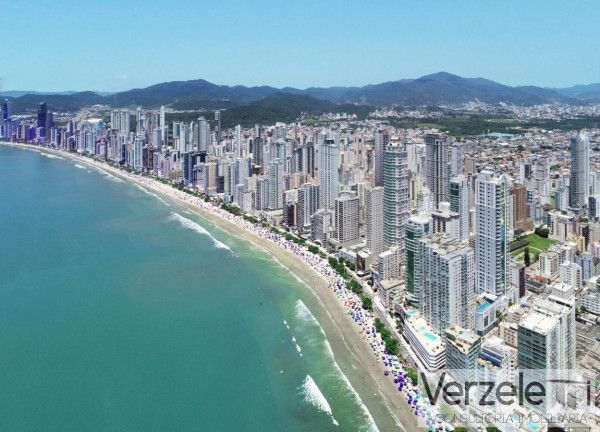 Imagem Apartamento com 4 Quartos à Venda, 170 m² em Centro - Balneário Camboriú