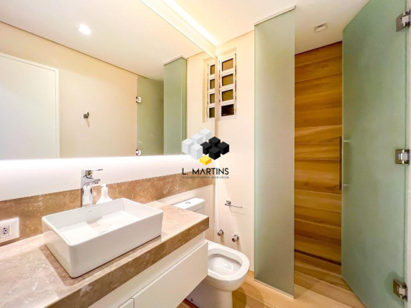 Imagem Apartamento com 4 Quartos à Venda, 226 m² em Moinhos De Vento - Porto Alegre Imagem Apartamento com 4 Quartos à Venda, 226 m² em Moinhos De Vento - Porto Alegre