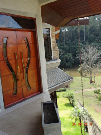 Imagem Sobrado com 3 Quartos à Venda, 500 m² em Jambeiro - Jambeiro
