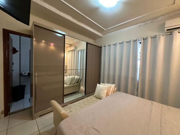Imagem Casa com 3 Quartos à Venda, 152 m² em Jardim Imperial - Maringá Imagem Casa com 3 Quartos à Venda, 152 m² em Jardim Imperial - Maringá