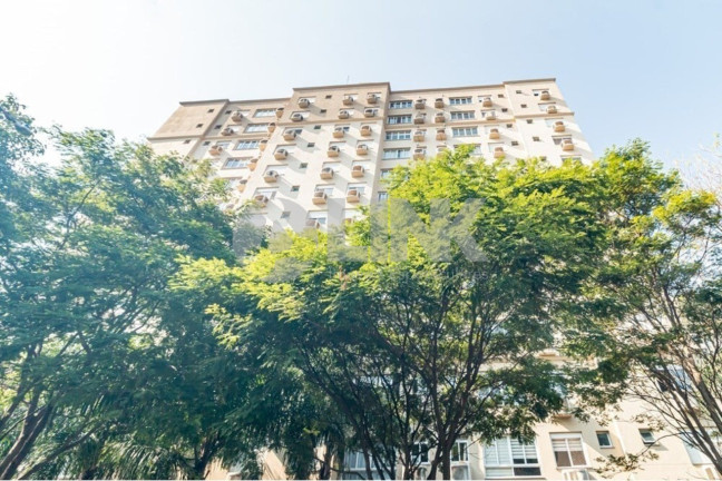 Imagem Apartamento com 3 Quartos à Venda, 70 m² em Passo Da Areia - Porto Alegre