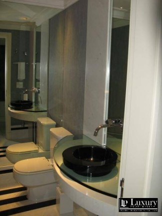 Imagem Apartamento com 5 Quartos à Venda, 470 m² em Vila Nova Conceição - São Paulo Imagem Apartamento com 5 Quartos à Venda, 470 m² em Vila Nova Conceição - São Paulo