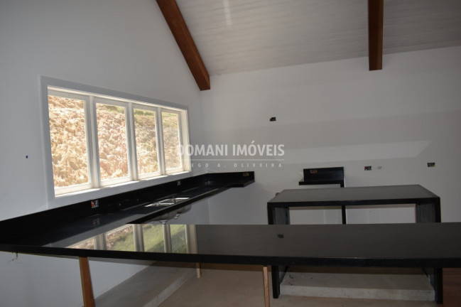 Imagem Casa com 3 Quartos à Venda, 197 m² em Região Do Atalaia - Campos Do Jordão Imagem Casa com 3 Quartos à Venda, 197 m² em Região Do Atalaia - Campos Do Jordão
